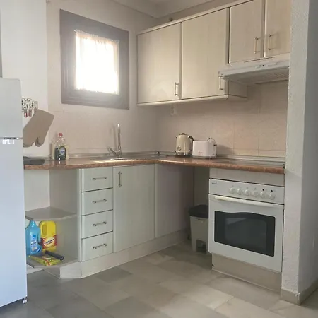 Apartamento Lovely Two Bedroom Pueblo Evita Benalmádena